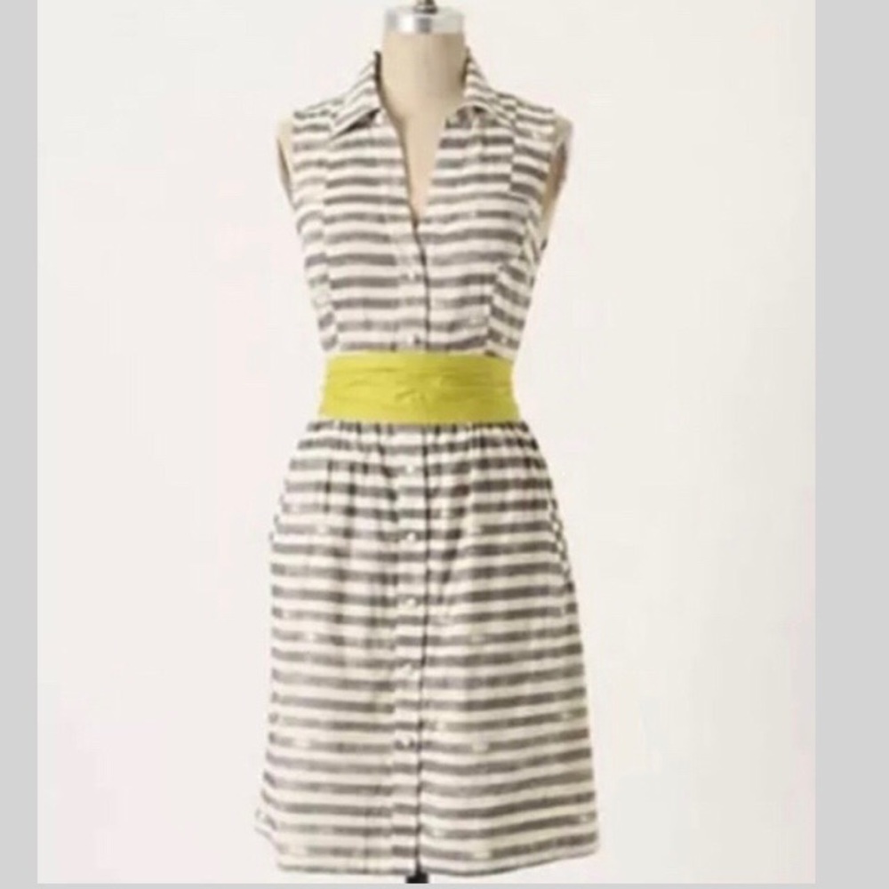 ❤️❤️Host Pick❤️❤️Faded dot dress by Anthropologie